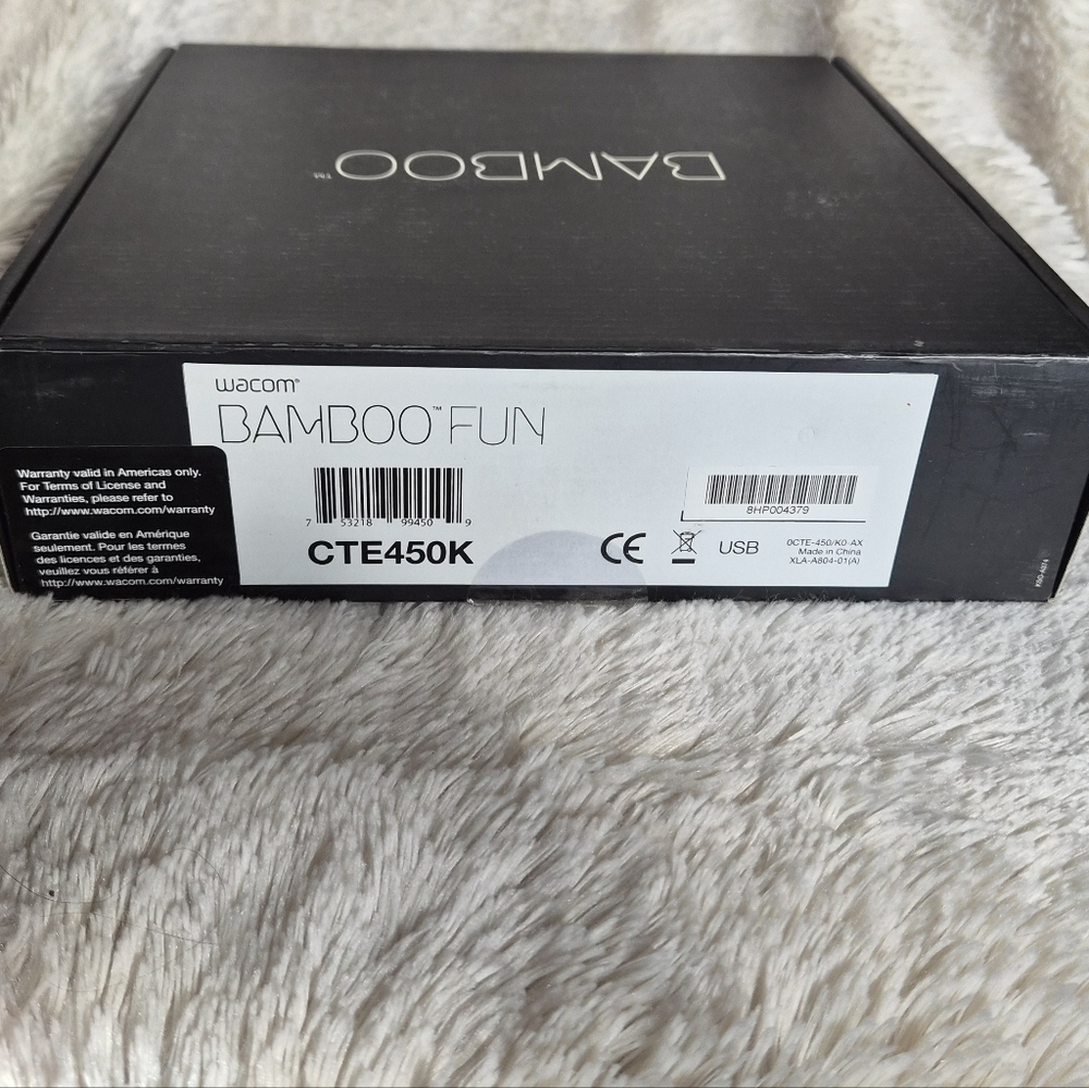 BAMBOO Fun Tablet with Black Pen - Picture 5 of 12